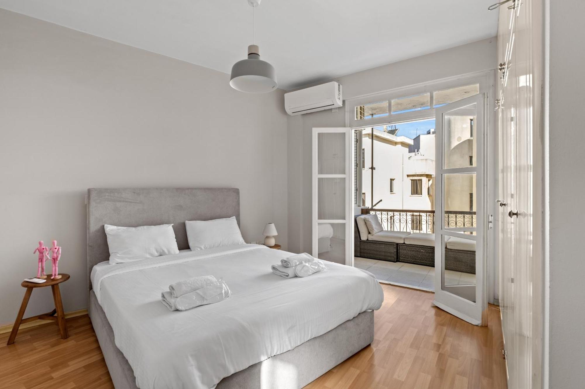 St Lazar Penthouse Apartment Larnaca